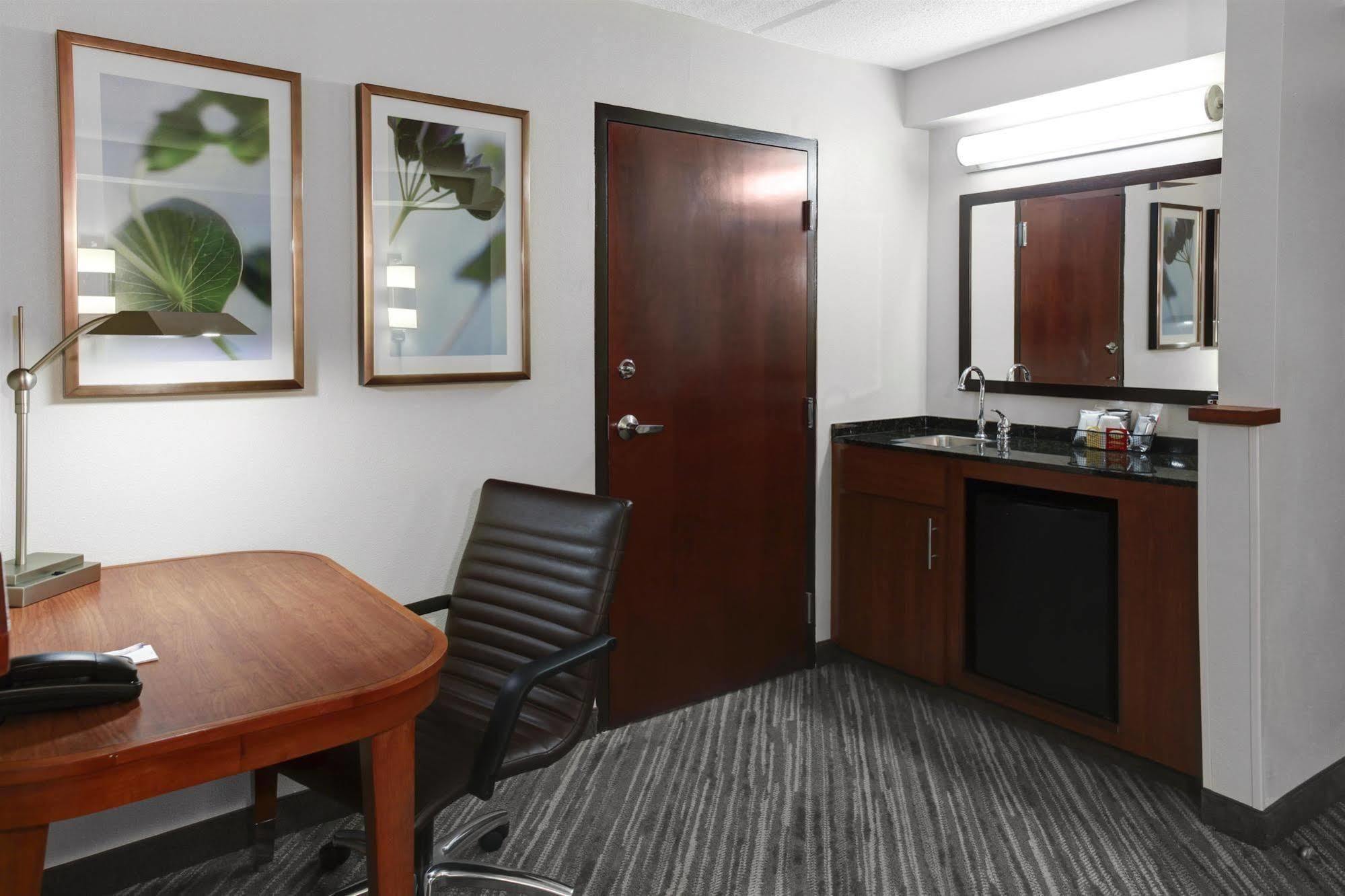 Hyatt Place Charlotte Airport Billy Graham Parkway Luaran gambar